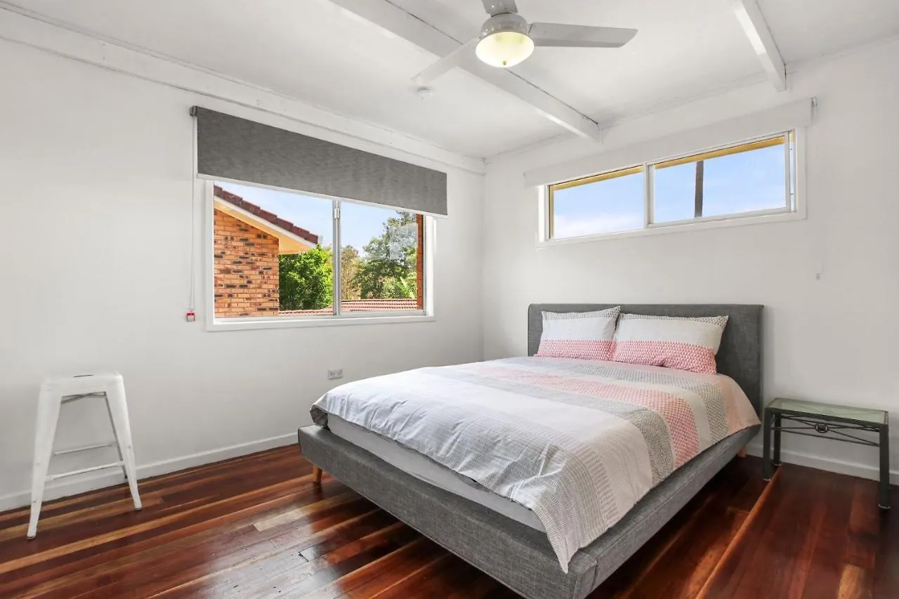 Esplanade 123 Golden Beach Holiday home