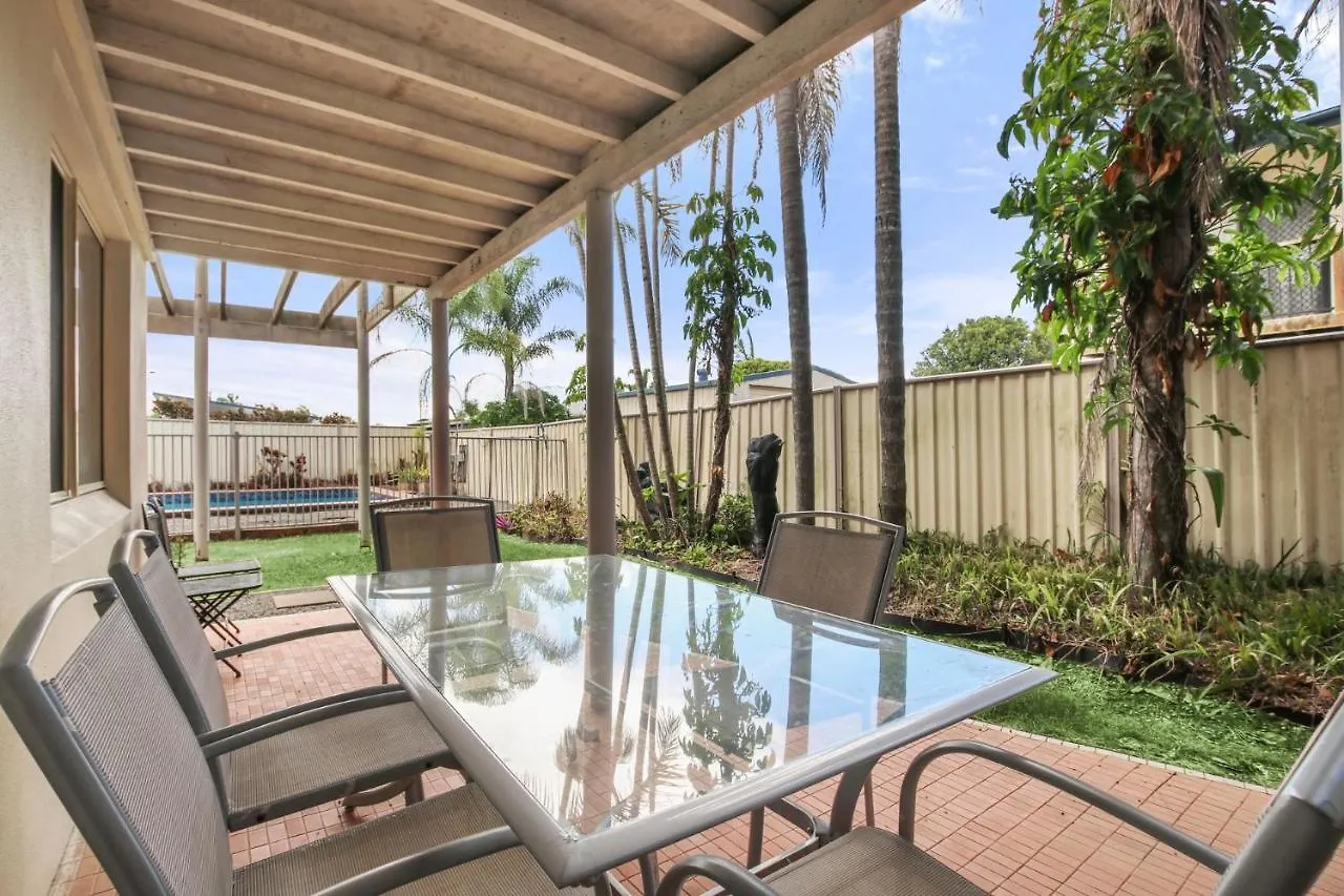 Holiday home Esplanade 123 Golden Beach